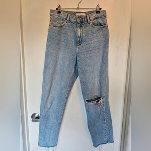 2 for $15 - Light Wash Straight Leg Raw Hem Garage Jeans